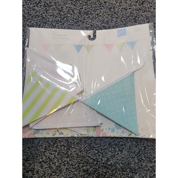 Pastel Multicolor Triangular Banner Set 6.56 ft Long With Stripes & Polka Dots F - Picture 1 of 1